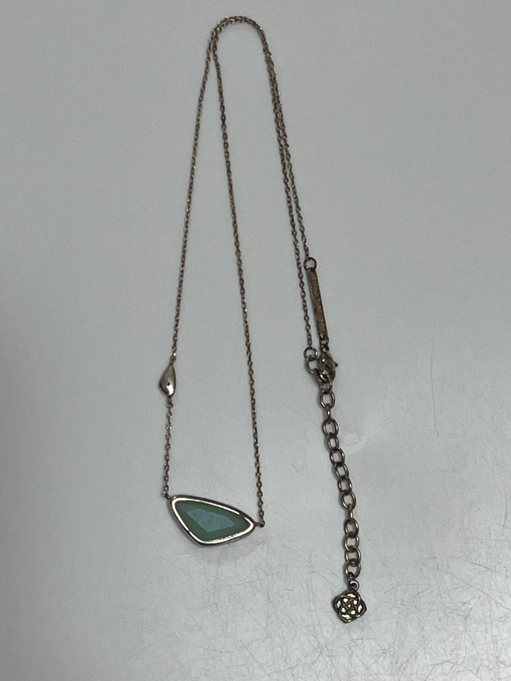 Kendra Scott Silver Tone Aqua Green Stone Pendant Necklace Retired Dainty